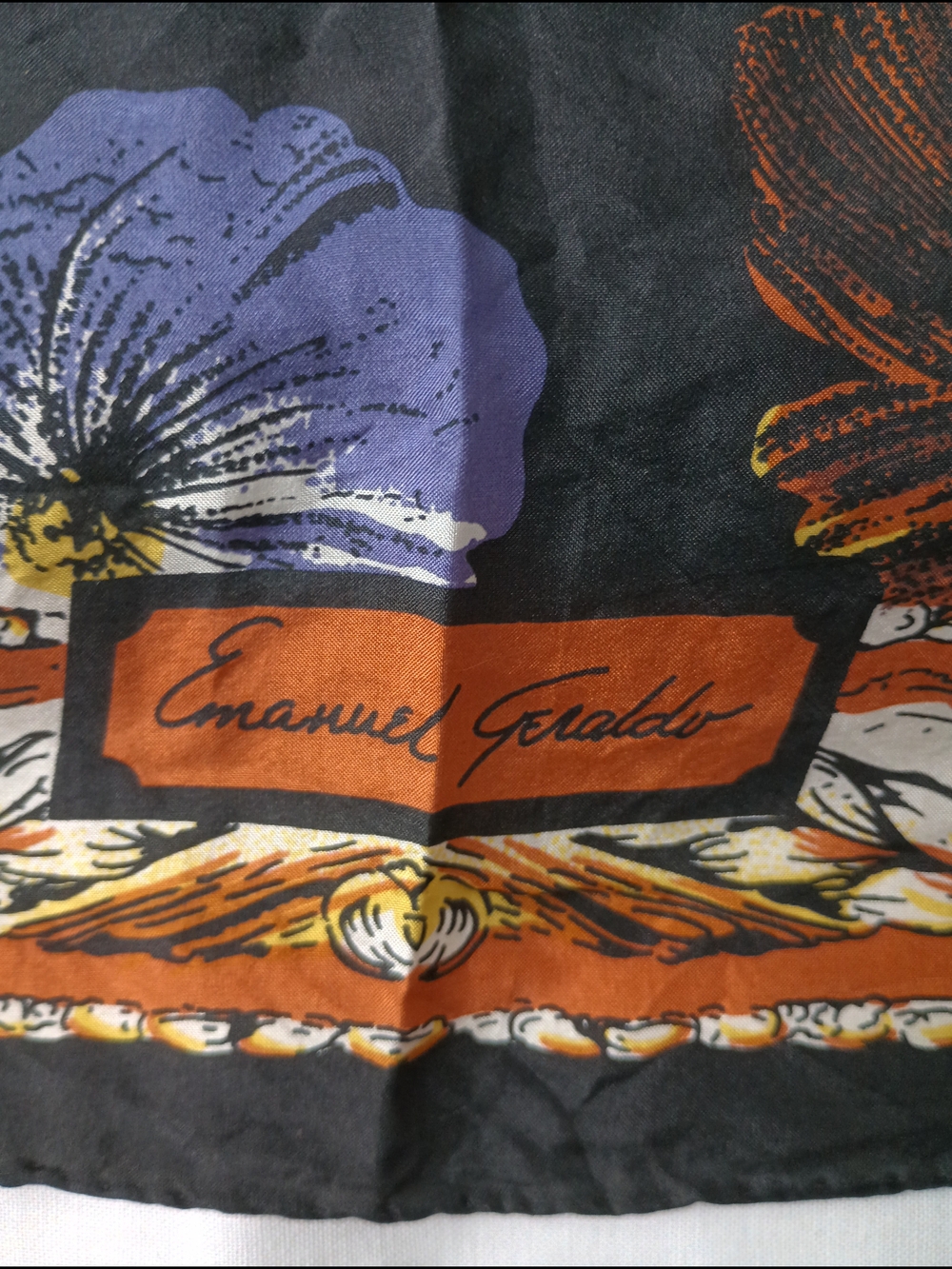 Emanuel Geraldo Silk scarf features a floral pattern in shades of orange and Red - Picture 3 of 6